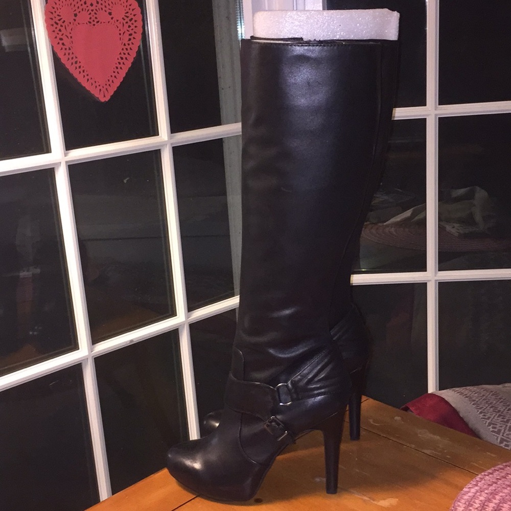 Jessica Simpson Avery leather boots